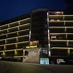 Apartment Pino Bianco 1 - Vila Pekovic