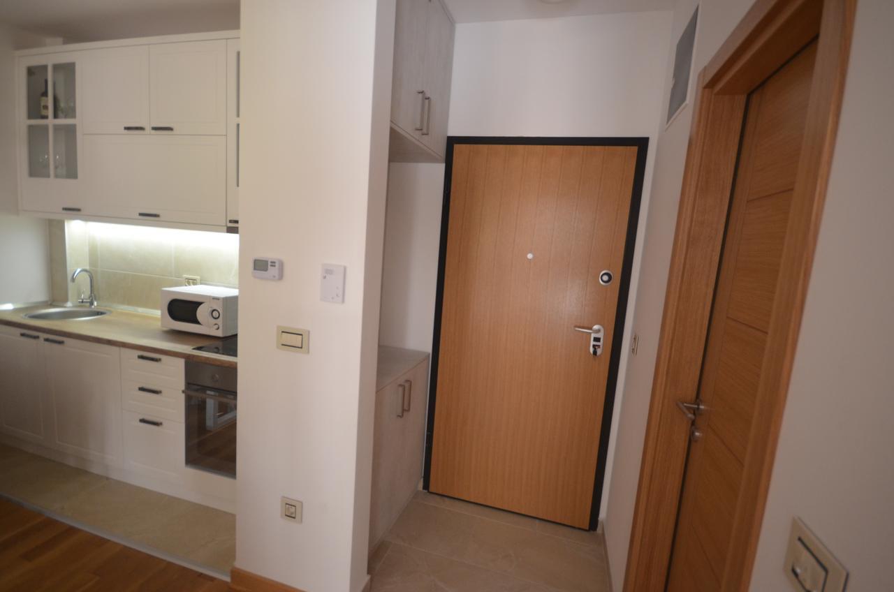 Apartment Pino Bianco 1 - Pekovic *